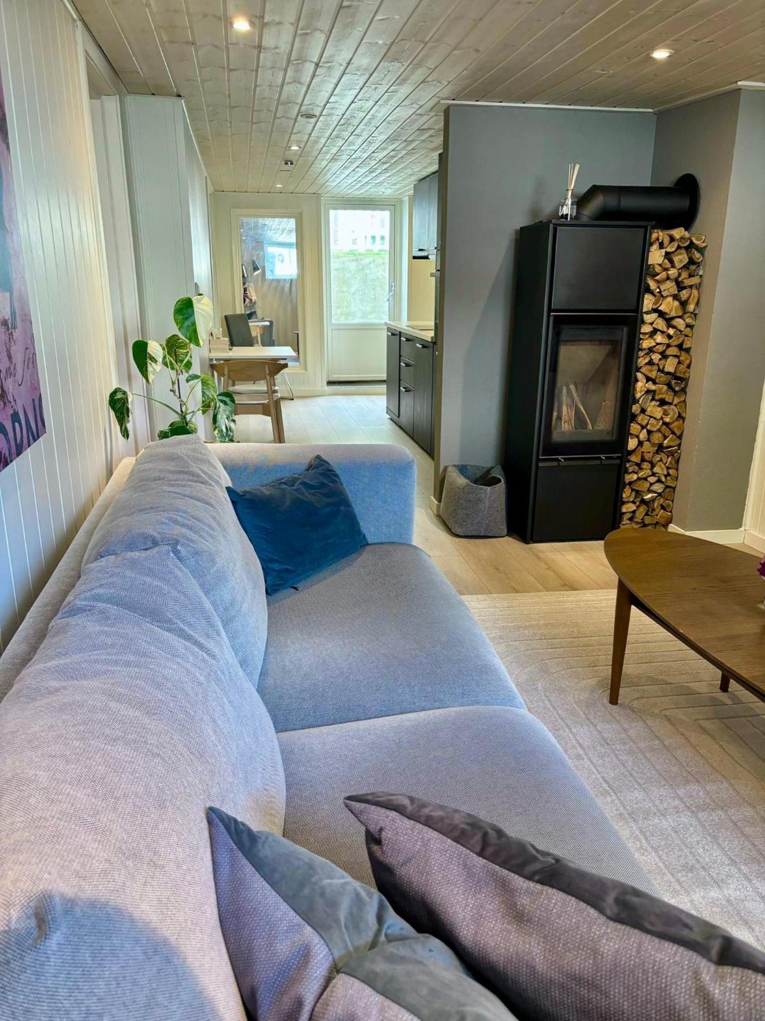 Down Town Apartment With Outside Area In Villa Kristiansand Zewnętrze zdjęcie